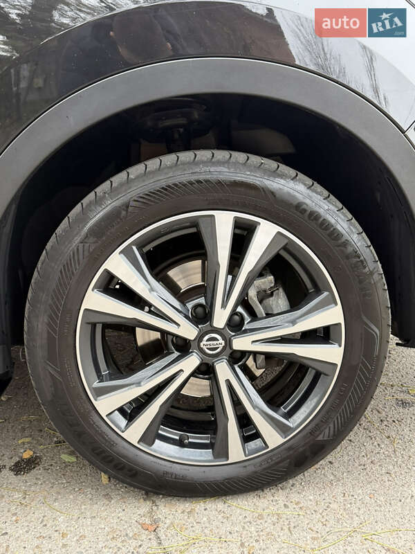 Внедорожник / Кроссовер Nissan Qashqai 2019 в Черновцах