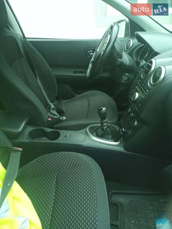 Внедорожник / Кроссовер Nissan Qashqai 2009 в Чорткове фото 2 Внедорожник / Кроссовер Nissan Qashqai 2009 в Чорткове
