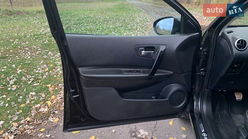 Внедорожник / Кроссовер Nissan Qashqai 2013 в Хороле фото 20 Внедорожник / Кроссовер Nissan Qashqai 2013 в Хороле