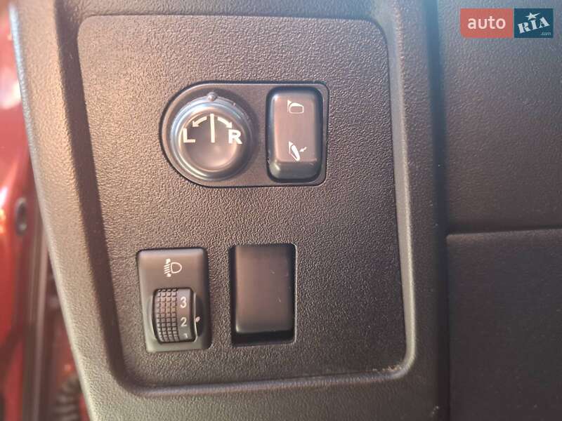 Внедорожник / Кроссовер Nissan Qashqai 2007 в Николаеве фото 23 Внедорожник / Кроссовер Nissan Qashqai 2007 в Николаеве