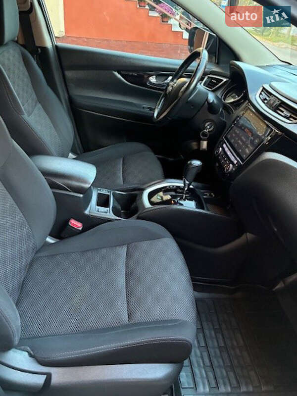 Внедорожник / Кроссовер Nissan Qashqai 2017 в Львове
