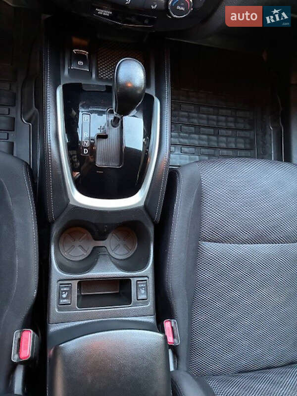 Внедорожник / Кроссовер Nissan Qashqai 2017 в Львове