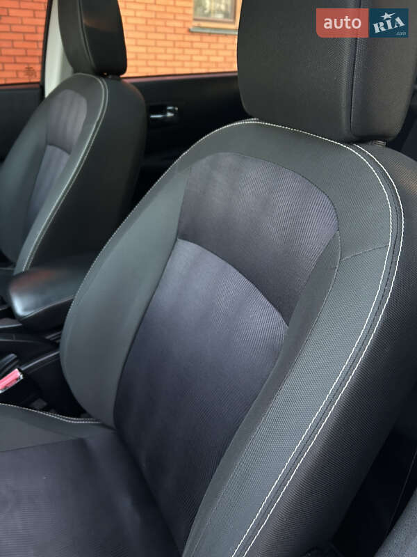 Внедорожник / Кроссовер Nissan Qashqai 2012 в Ковеле фото 14 Внедорожник / Кроссовер Nissan Qashqai 2012 в Ковеле