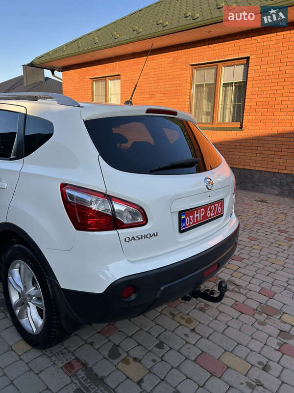 Позашляховик / Кросовер Nissan Qashqai 2010 в Ковелі