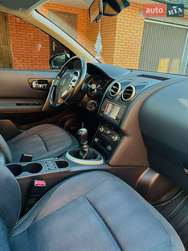 Позашляховик / Кросовер Nissan Qashqai 2010 в Ковелі