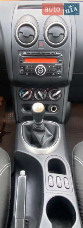 Внедорожник / Кроссовер Nissan Qashqai 2012 в Ровно фото 13 Внедорожник / Кроссовер Nissan Qashqai 2012 в Ровно