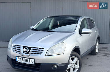 Внедорожник / Кроссовер Nissan Qashqai 2009 в Сарнах