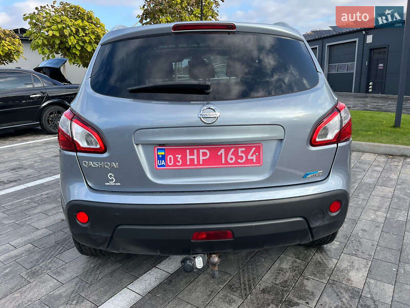 Позашляховик / Кросовер Nissan Qashqai 2010 в Луцьку