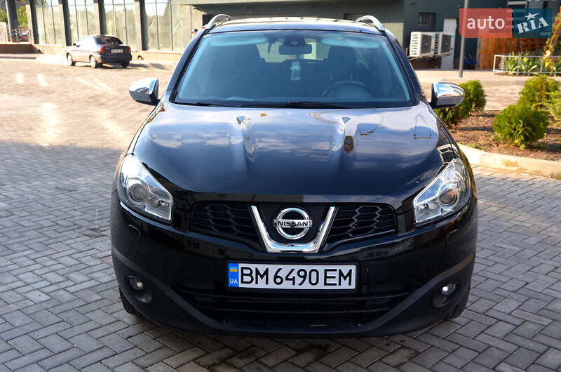 Внедорожник / Кроссовер Nissan Qashqai 2011 в Ромнах