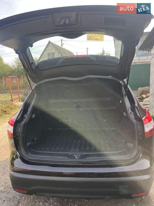 Внедорожник / Кроссовер Nissan Qashqai 2014 в Ковеле