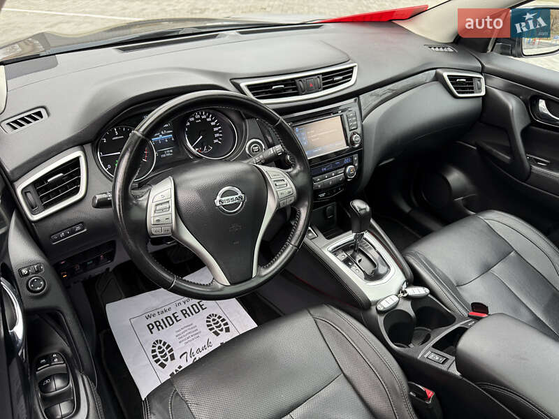 Внедорожник / Кроссовер Nissan Qashqai 2015 в Кременце
