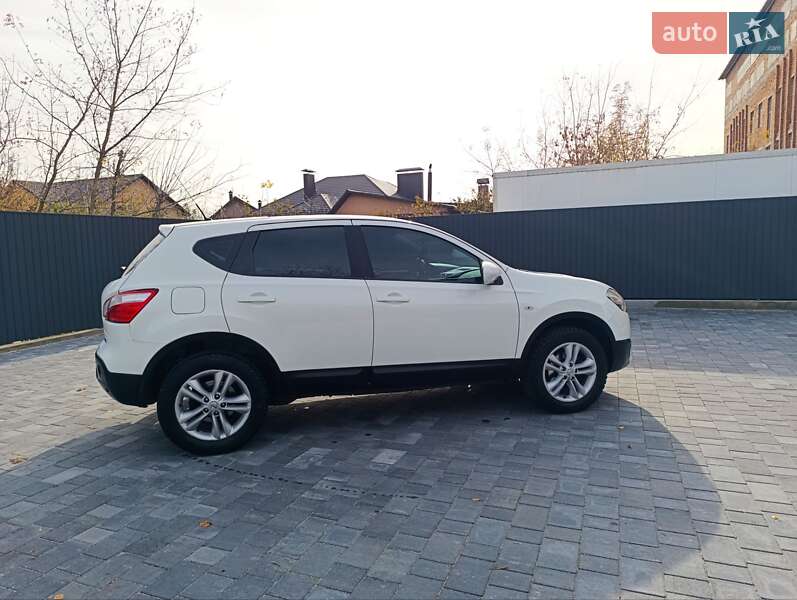 Позашляховик / Кросовер Nissan Qashqai 2010 в Старокостянтинові фото 3 Позашляховик / Кросовер Nissan Qashqai 2010 в Старокостянтинові