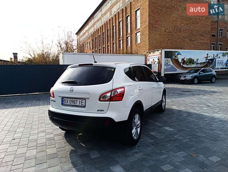 Позашляховик / Кросовер Nissan Qashqai 2010 в Старокостянтинові фото 11 Позашляховик / Кросовер Nissan Qashqai 2010 в Старокостянтинові