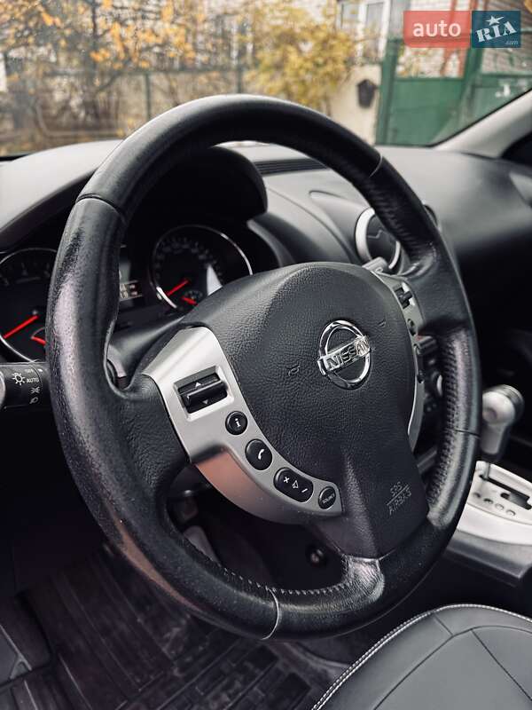 Внедорожник / Кроссовер Nissan Qashqai 2013 в Чернигове