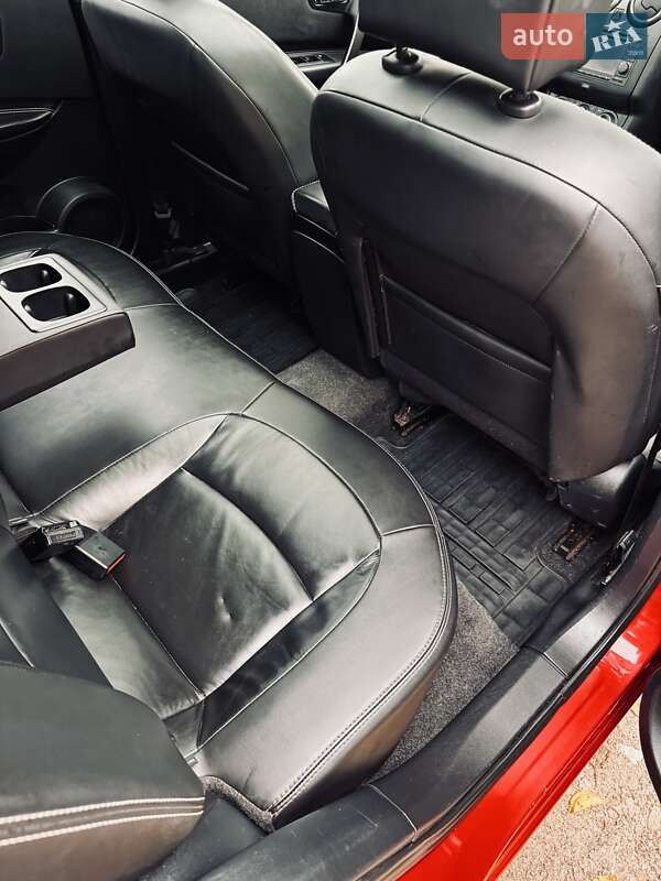 Внедорожник / Кроссовер Nissan Qashqai 2013 в Чернигове