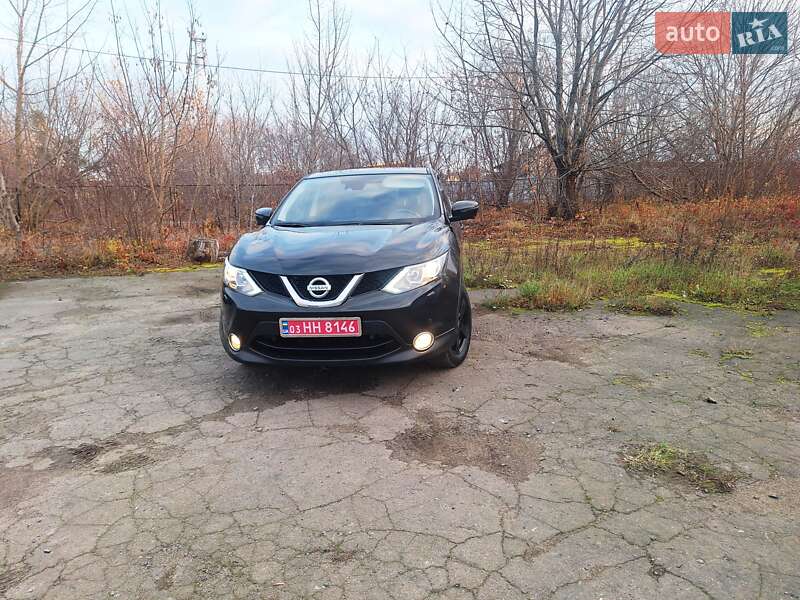 Внедорожник / Кроссовер Nissan Qashqai 2016 в Луцке