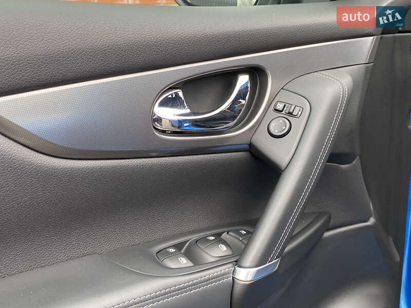 Позашляховик / Кросовер Nissan Qashqai 2018 в Києві