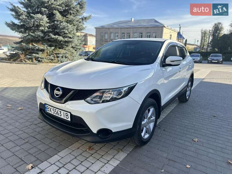 Внедорожник / Кроссовер Nissan Qashqai 2014 в Черновцах