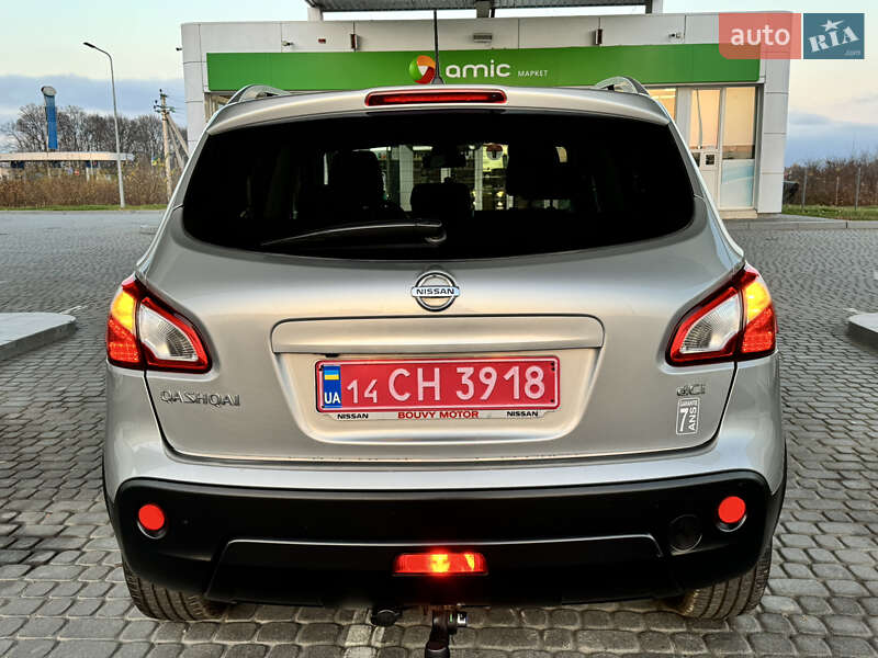 Внедорожник / Кроссовер Nissan Qashqai 2012 в Стрые