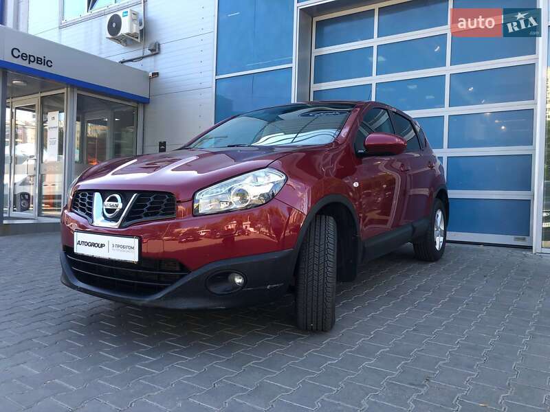 Позашляховик / Кросовер Nissan Qashqai 2011 в Одесі