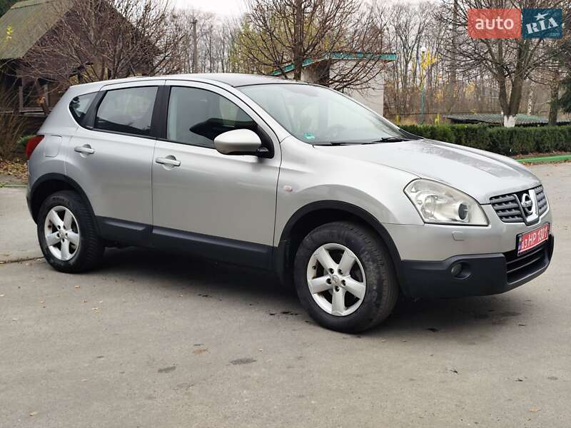Позашляховик / Кросовер Nissan Qashqai 2008 в Звягелі