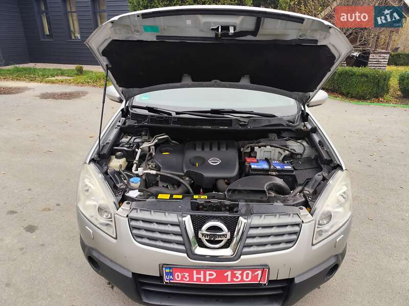 Позашляховик / Кросовер Nissan Qashqai 2008 в Звягелі
