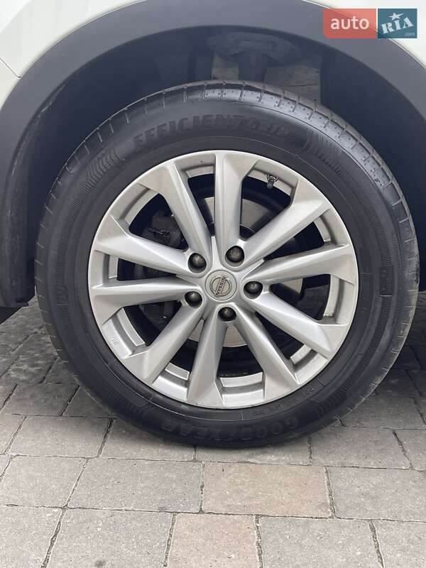 Внедорожник / Кроссовер Nissan Qashqai 2014 в Ковеле