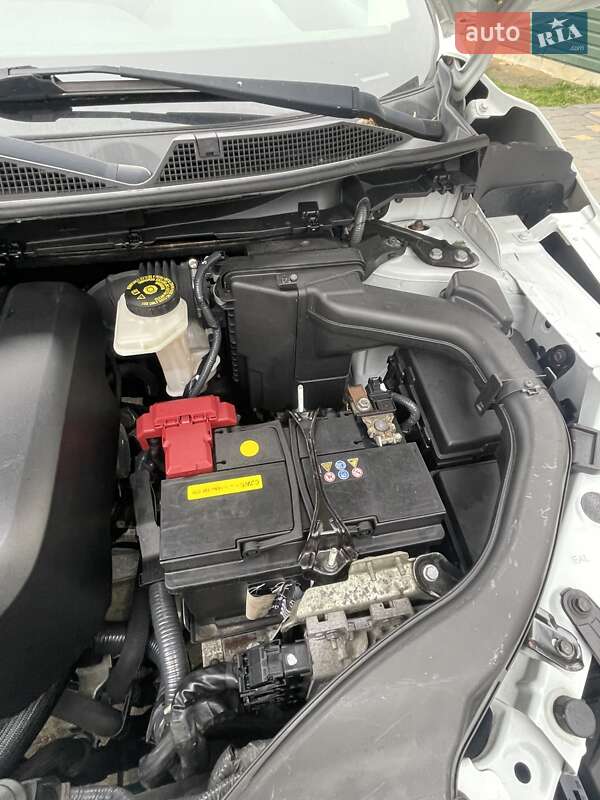 Внедорожник / Кроссовер Nissan Qashqai 2014 в Ковеле