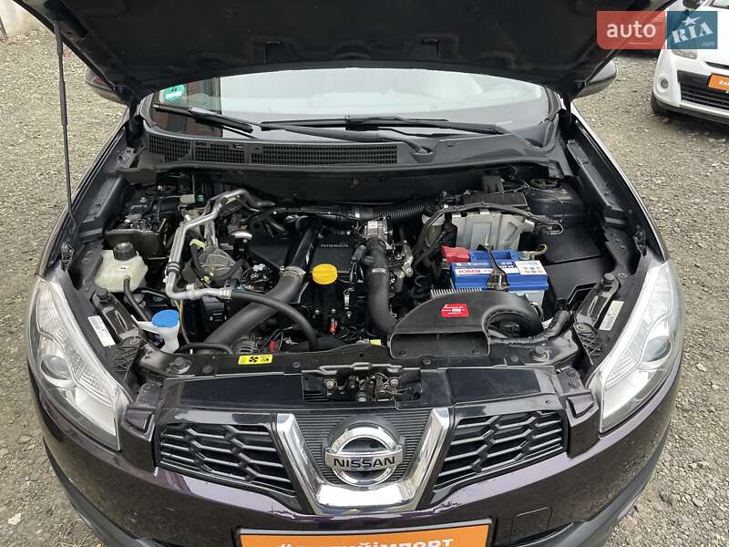Внедорожник / Кроссовер Nissan Qashqai 2013 в Сумах