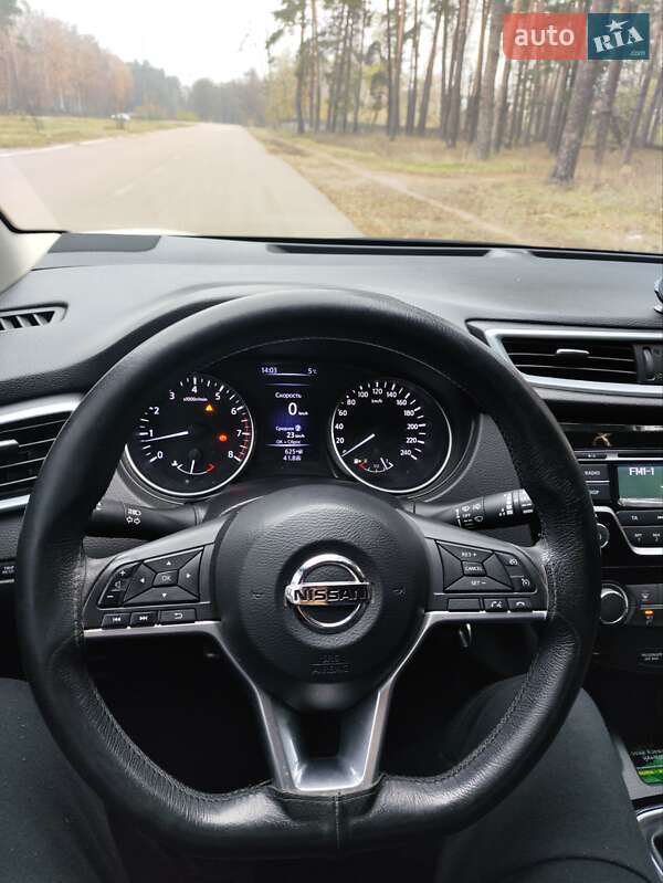 Внедорожник / Кроссовер Nissan Qashqai 2018 в Чернигове