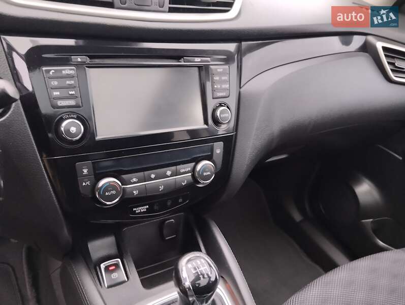 Внедорожник / Кроссовер Nissan Qashqai 2015 в Дубно фото 18 Внедорожник / Кроссовер Nissan Qashqai 2015 в Дубно