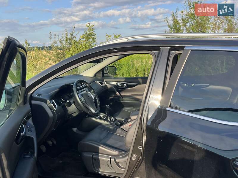 Внедорожник / Кроссовер Nissan Qashqai 2016 в Самборе фото 4 Внедорожник / Кроссовер Nissan Qashqai 2016 в Самборе