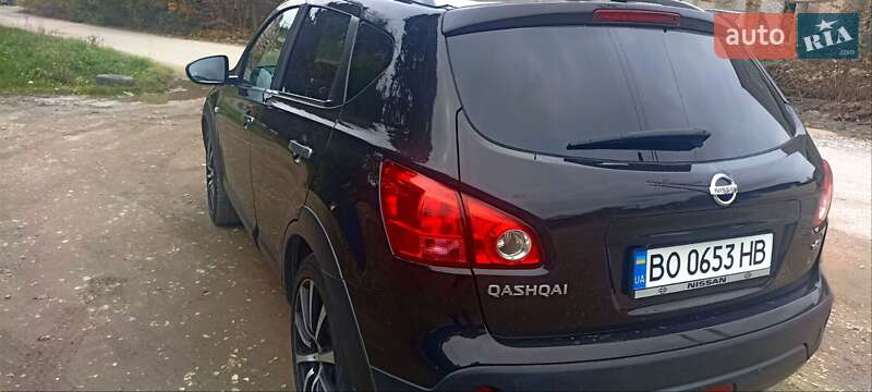 Позашляховик / Кросовер Nissan Qashqai 2009 в Тернополі фото 5 Позашляховик / Кросовер Nissan Qashqai 2009 в Тернополі
