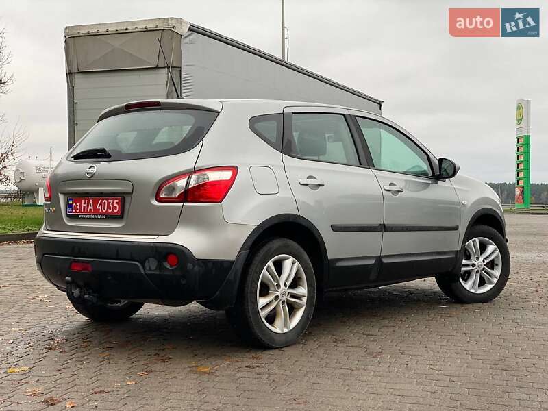 Внедорожник / Кроссовер Nissan Qashqai 2010 в Звягеле фото 4 Внедорожник / Кроссовер Nissan Qashqai 2010 в Звягеле