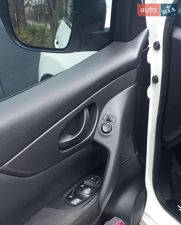 Внедорожник / Кроссовер Nissan Qashqai 2018 в Каменец-Подольском фото 16 Внедорожник / Кроссовер Nissan Qashqai 2018 в Каменец-Подольском