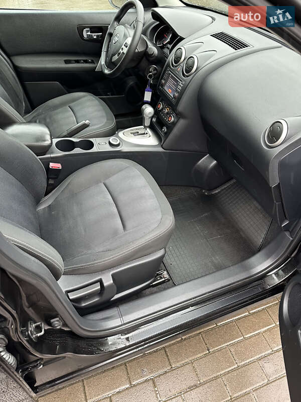 Позашляховик / Кросовер Nissan Qashqai 2011 в Рівному