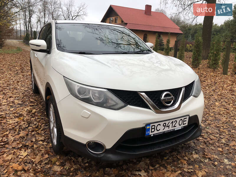 Внедорожник / Кроссовер Nissan Qashqai 2015 в Тернополе фото 6 Внедорожник / Кроссовер Nissan Qashqai 2015 в Тернополе