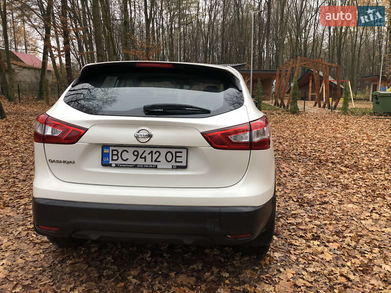 Внедорожник / Кроссовер Nissan Qashqai 2015 в Тернополе фото 18 Внедорожник / Кроссовер Nissan Qashqai 2015 в Тернополе