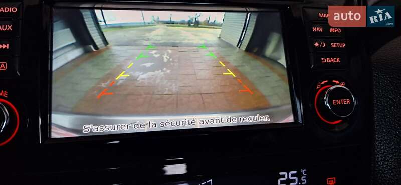 Внедорожник / Кроссовер Nissan Qashqai 2015 в Новоархангельске