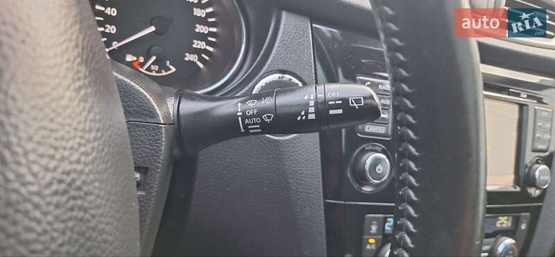 Внедорожник / Кроссовер Nissan Qashqai 2015 в Новоархангельске