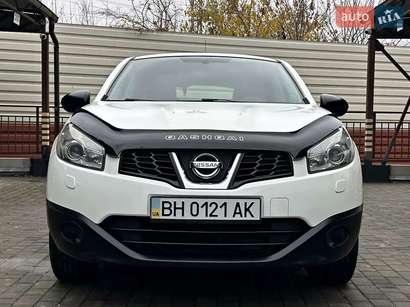 Позашляховик / Кросовер Nissan Qashqai 2010 в Одесі