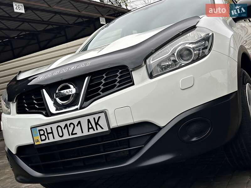 Позашляховик / Кросовер Nissan Qashqai 2010 в Одесі