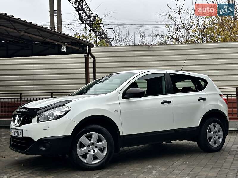 Позашляховик / Кросовер Nissan Qashqai 2010 в Одесі