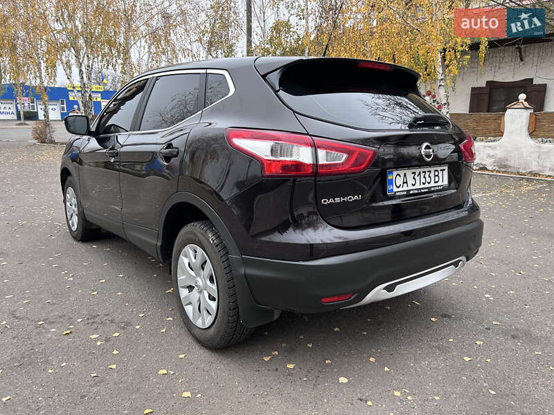 Внедорожник / Кроссовер Nissan Qashqai 2017 в Смеле фото 8 Внедорожник / Кроссовер Nissan Qashqai 2017 в Смеле