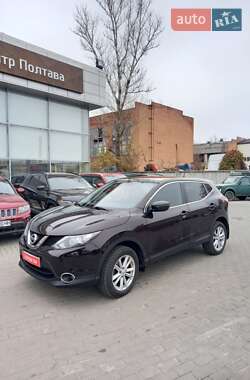 Позашляховик / Кросовер Nissan Qashqai 2015 в Полтаві