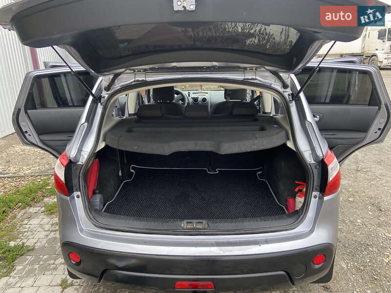Внедорожник / Кроссовер Nissan Qashqai 2011 в Дунаевцах фото 13 Внедорожник / Кроссовер Nissan Qashqai 2011 в Дунаевцах