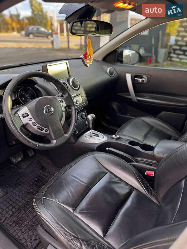 Позашляховик / Кросовер Nissan Qashqai 2008 в Києві