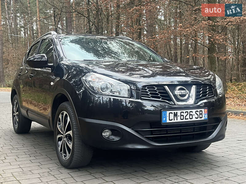 Позашляховик / Кросовер Nissan Qashqai 2012 в Львові