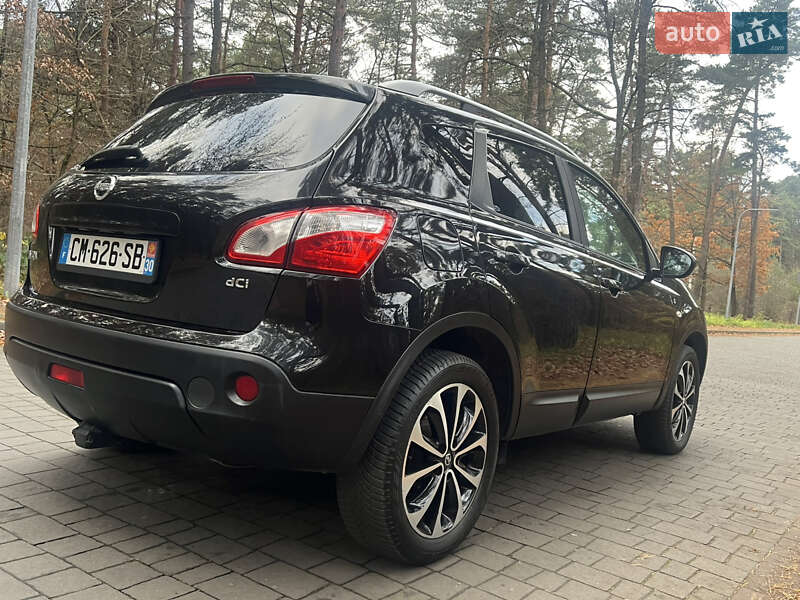 Позашляховик / Кросовер Nissan Qashqai 2012 в Львові