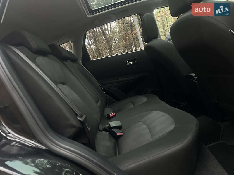 Позашляховик / Кросовер Nissan Qashqai 2012 в Львові